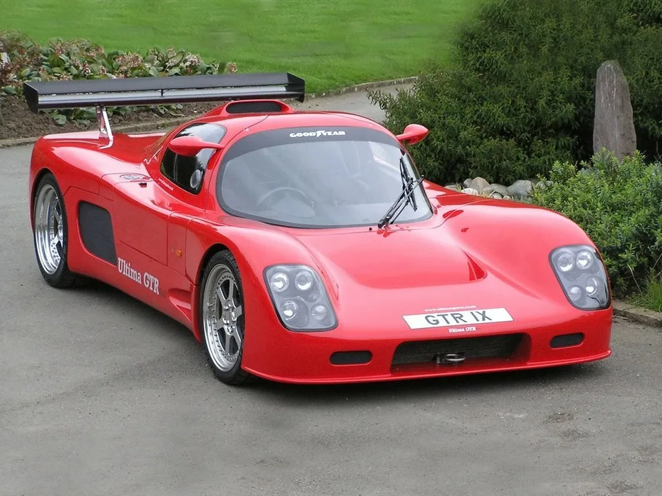 Ultima GTR