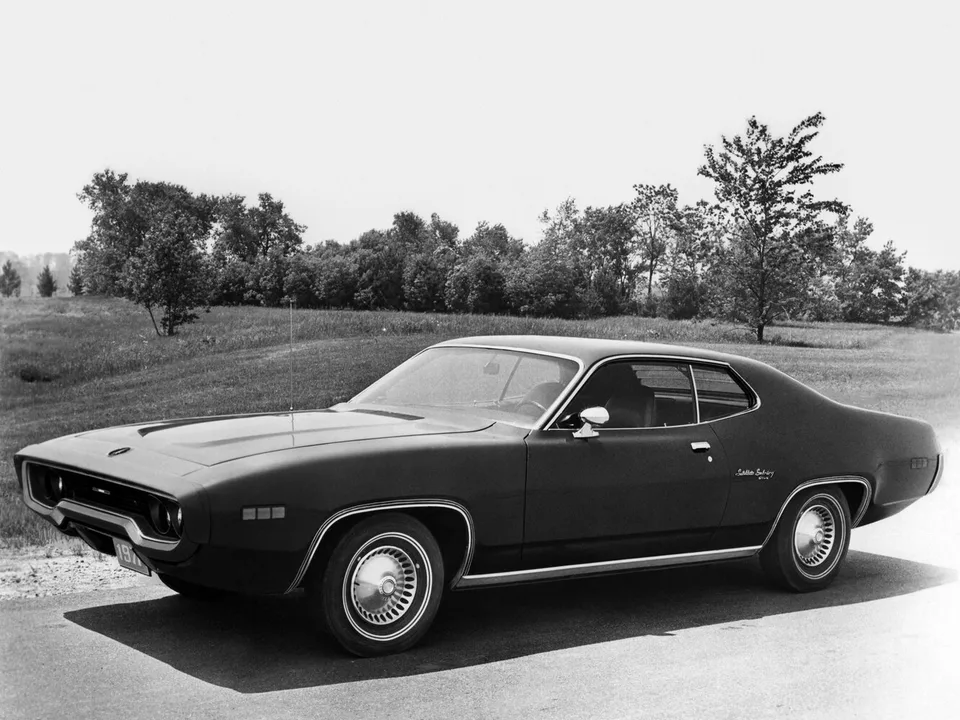 Plymouth Satellite