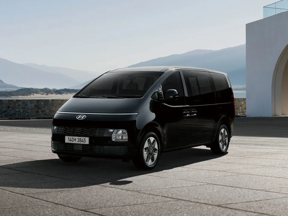 Hyundai Staria