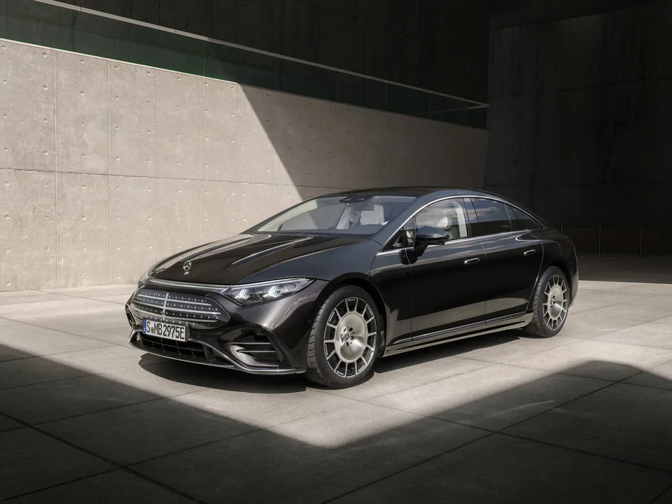 Mercedes-Benz EQS
