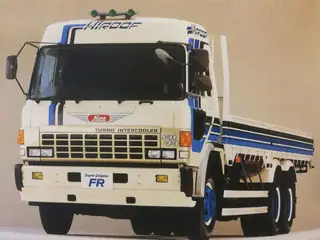 Hino Super dolphin