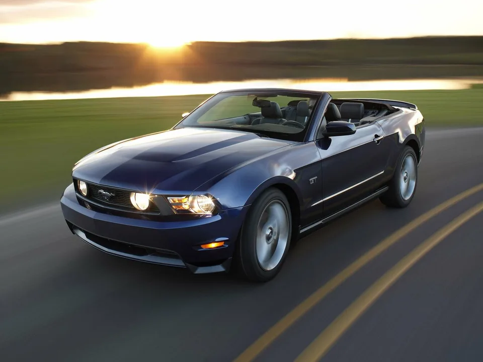 Ford Mustang, V Рестайлинг, Кабриолет
