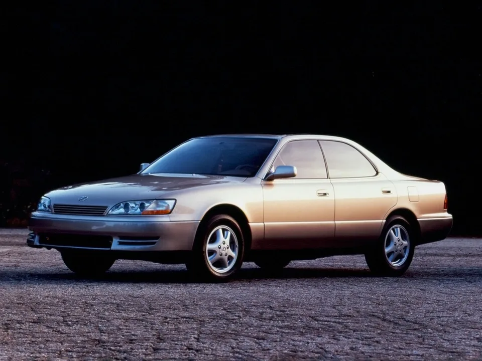Lexus ES, II, Sedan