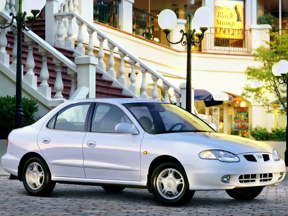 Hyundai Avante, II Рестайлинг, Sedan