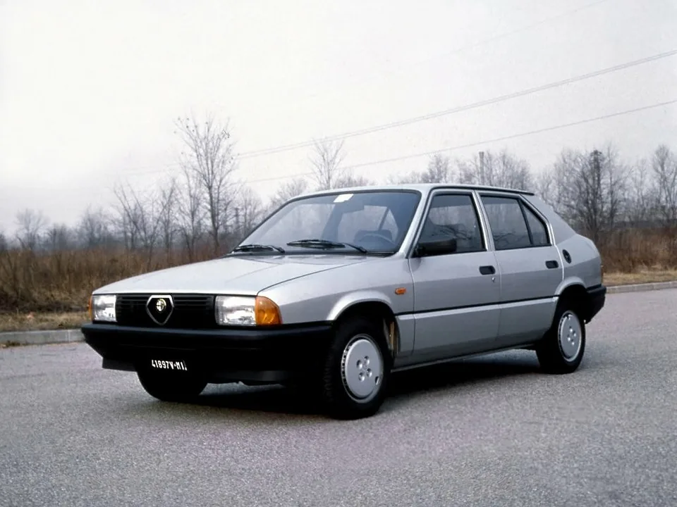 Alfa Romeo 33, I, Sedan