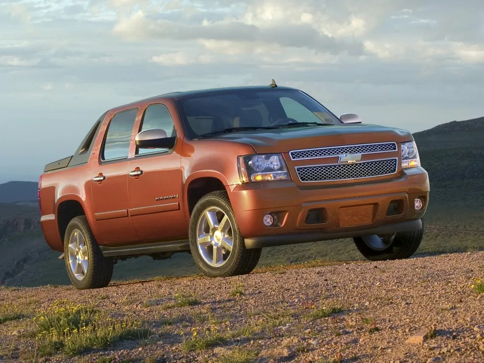 Chevrolet Avalanche, Generation 2, GMT900, Pickup