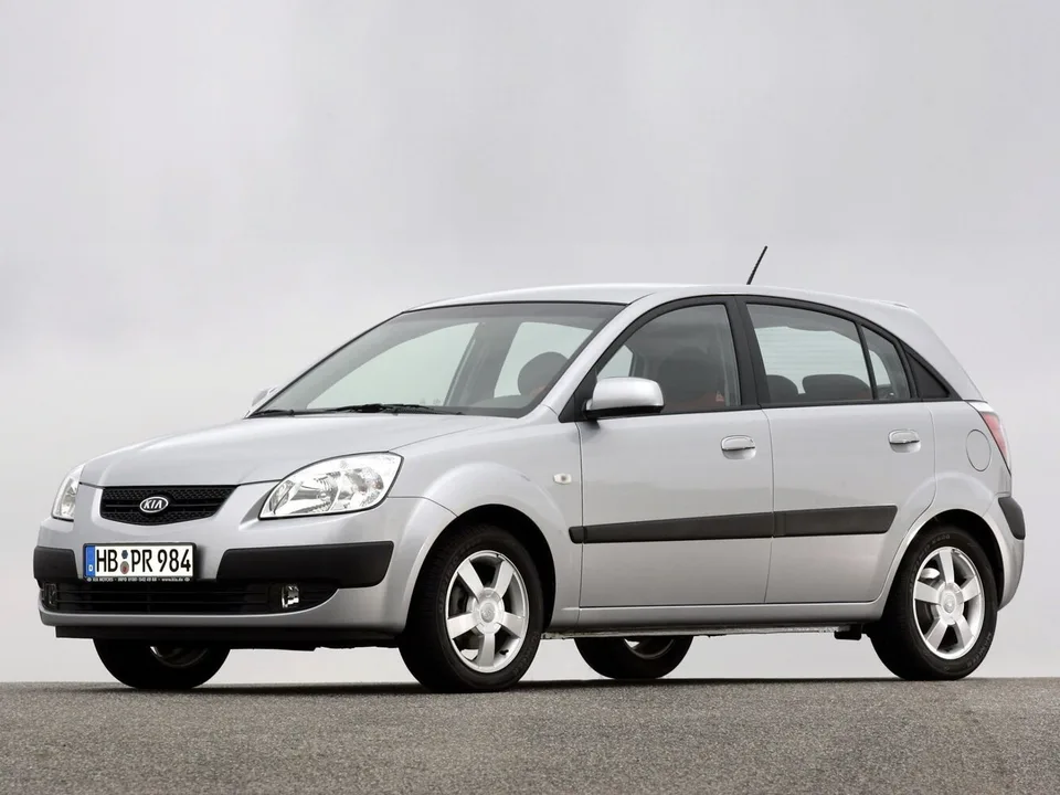 Kia Pride, Generation 2, JB, 5-door hatchback