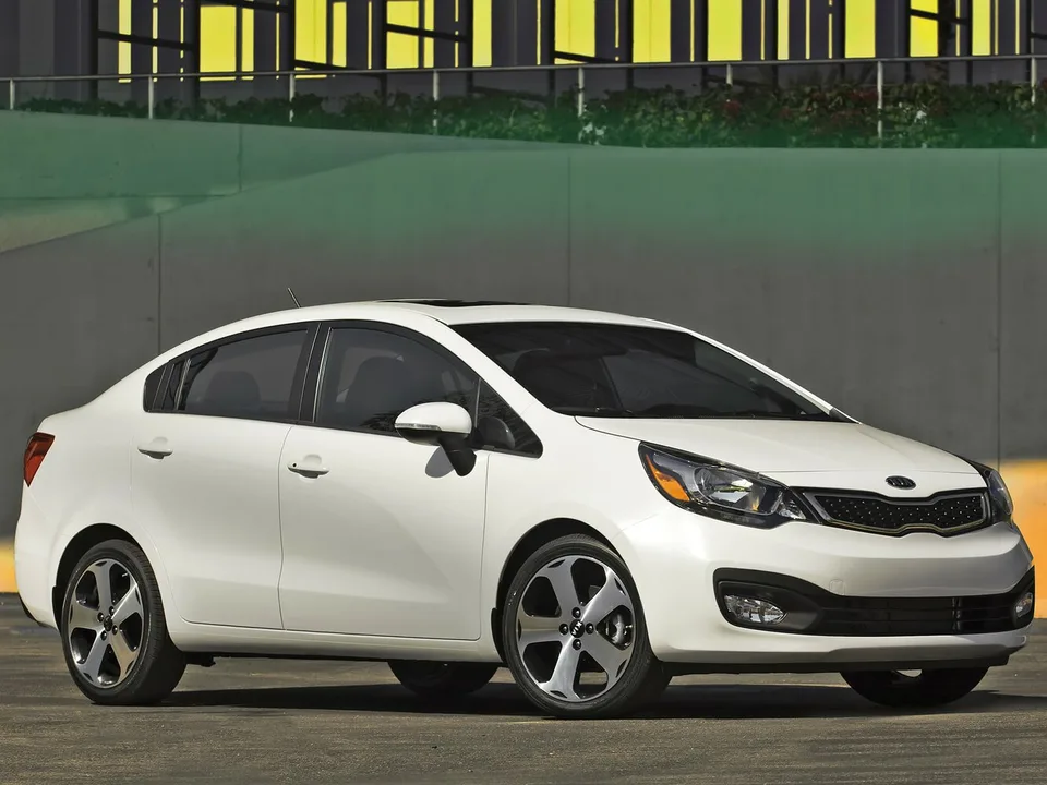 Kia Pride, Generation 3, UB, Sedan