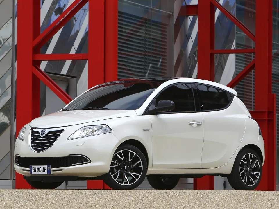 Lancia Ypsilon, III (Type 846), 5-door hatchback