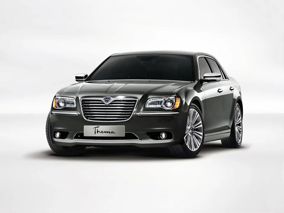 Lancia Thema, Generation 2, LX405, Sedan