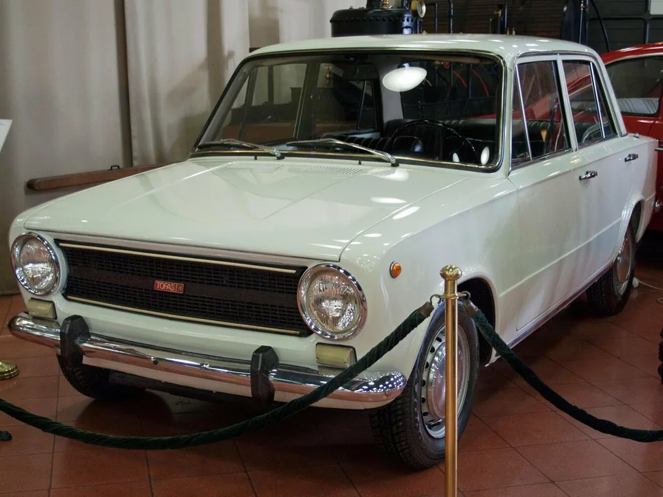 Tofas Murat 124, , Sedan