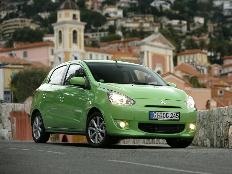 Mitsubishi Space Star, Generation 2, 5-door hatchback