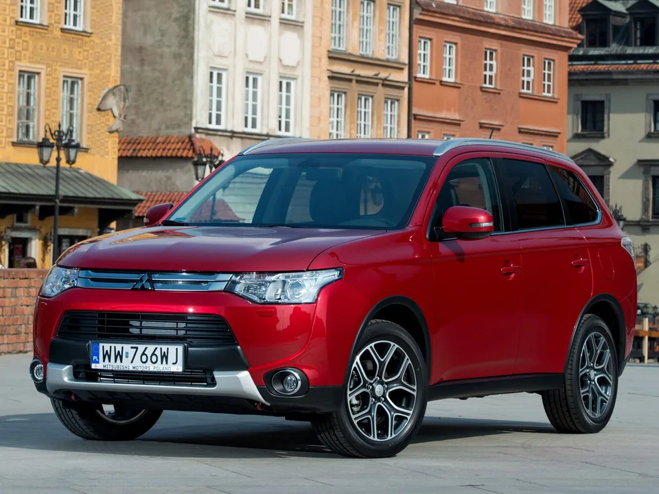 Mitsubishi Outlander, Generation 3, GF0W, GG0W, second facelift, Crossover / SUV