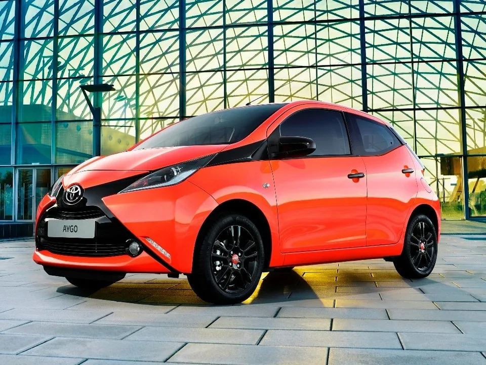 Toyota Aygo, 2 поколение, B40, Хэтчбек, 5 дверей