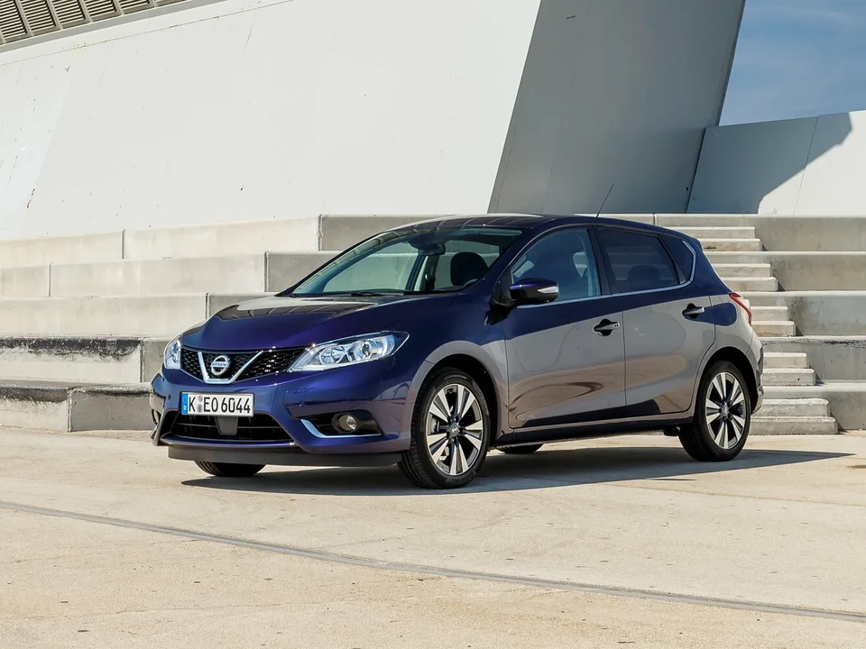 Nissan Pulsar, VI (C13), Хэтчбек, 5 дверей