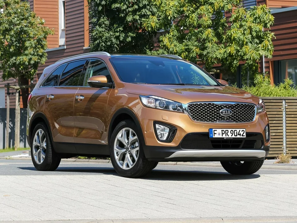 Kia Sorento, Generation 3, UM, Crossover / SUV