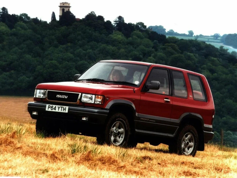 Isuzu Trooper, Generation 2, UB2, 3-door SUV