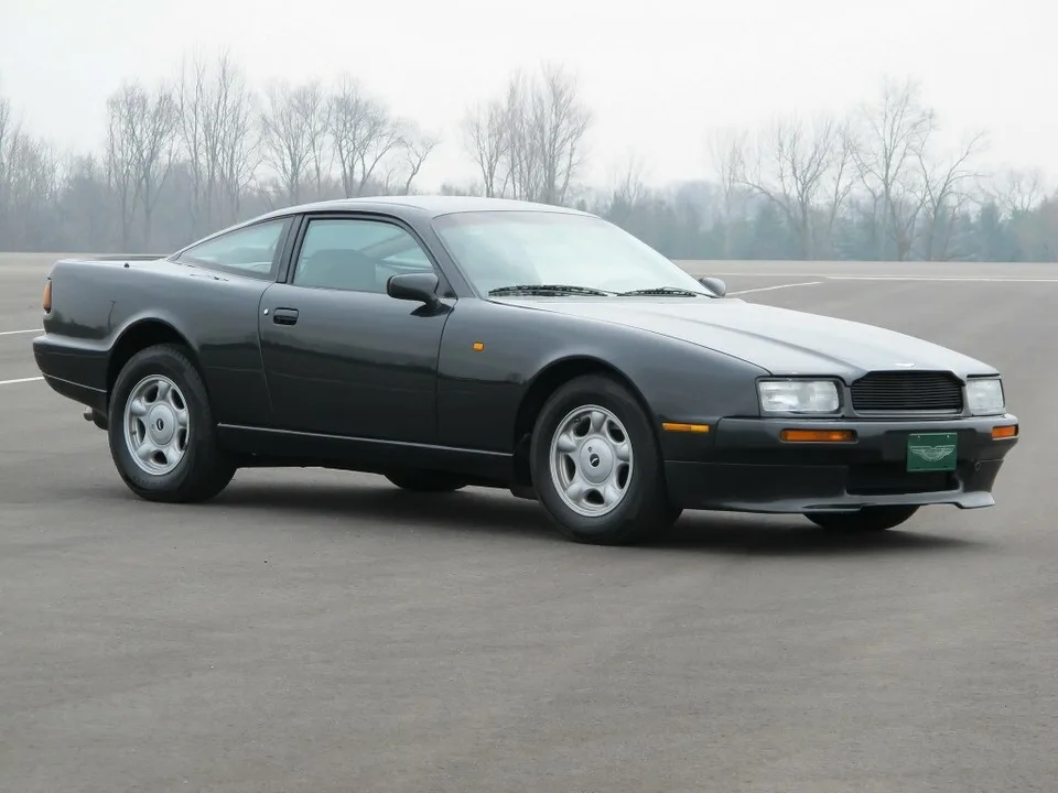 Aston Martin Virage, 1 поколение, Купе