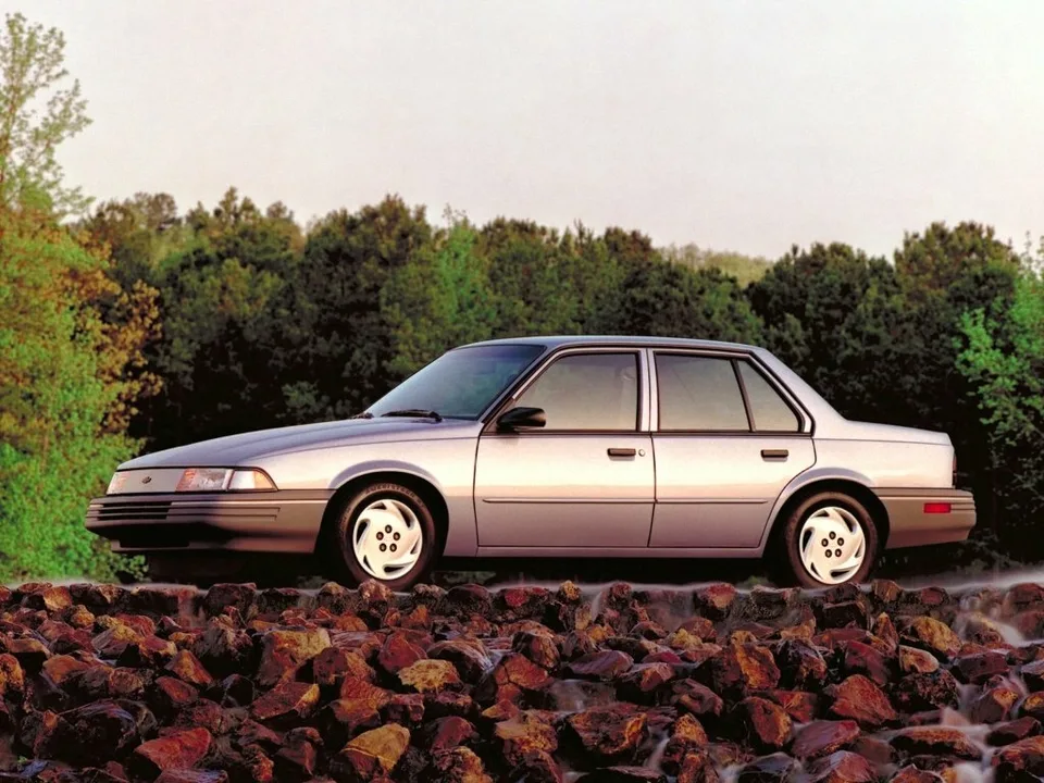 Chevrolet Cavalier, Generation 2, Sedan