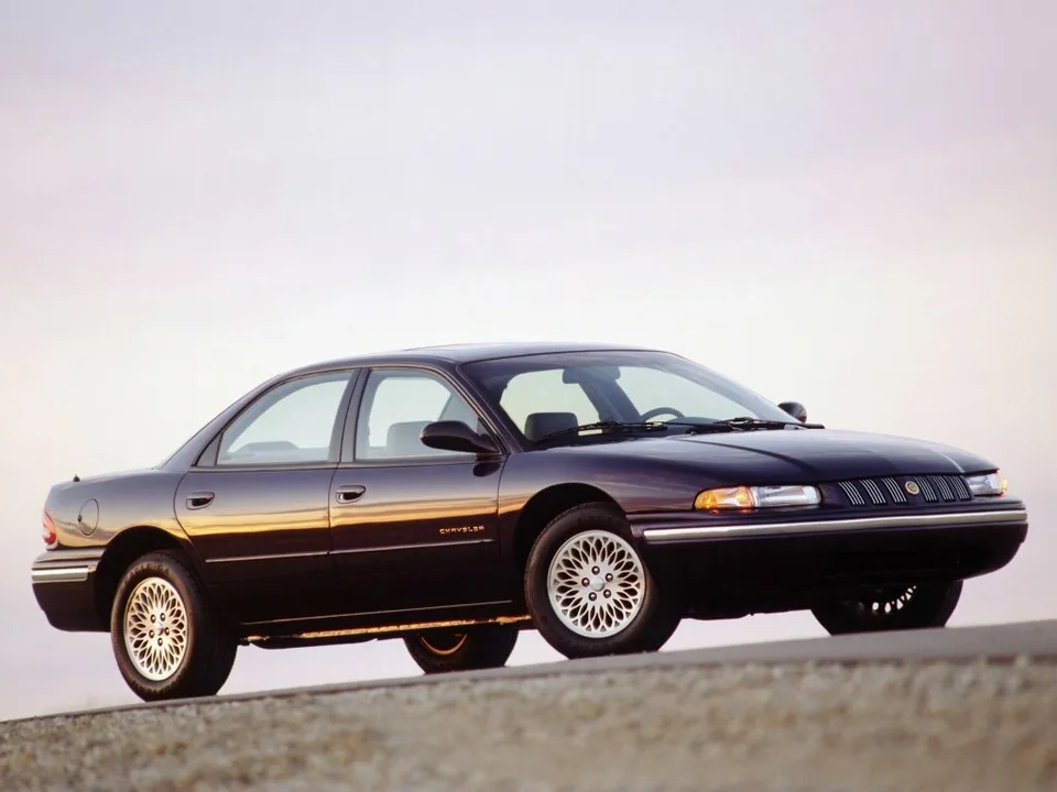 Chrysler Concorde, Generation 1, Sedan