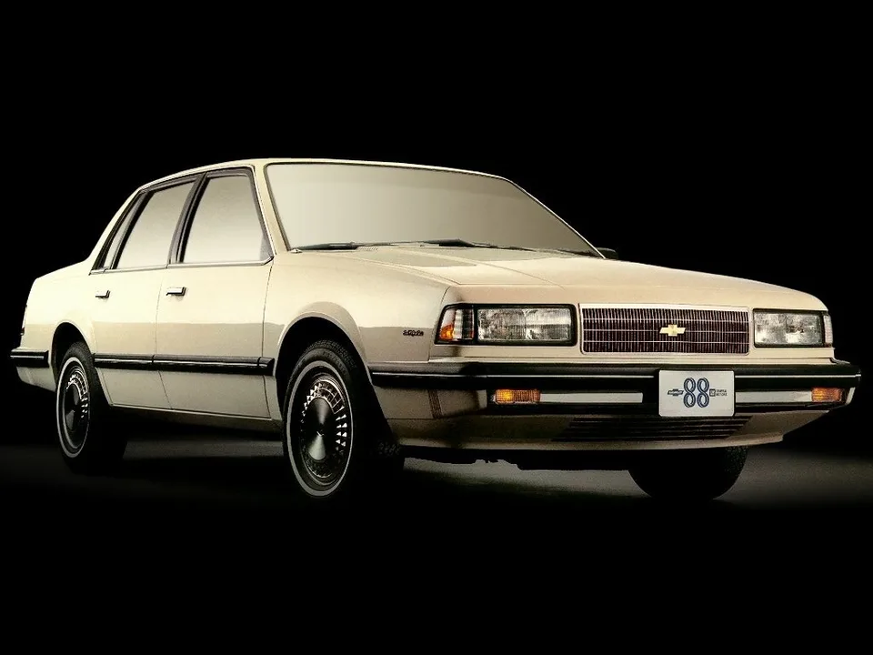 Chevrolet Celebrity, , Sedan