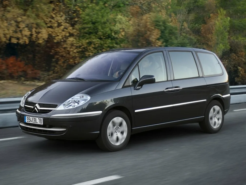 Citroen C8, Generation 1, facelift, Minivan