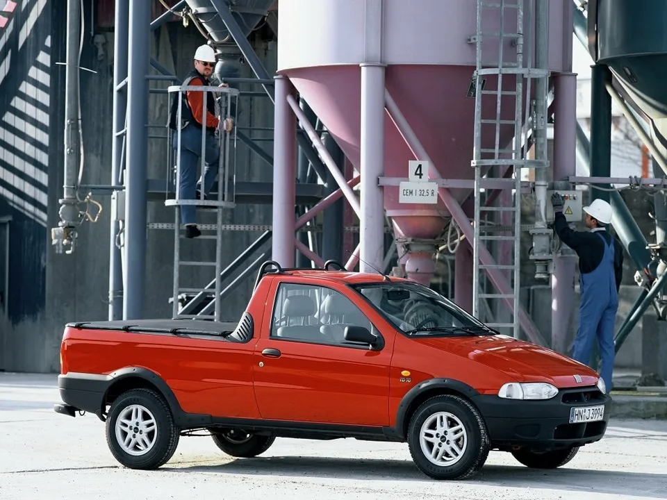 Fiat Strada, I, Пикап