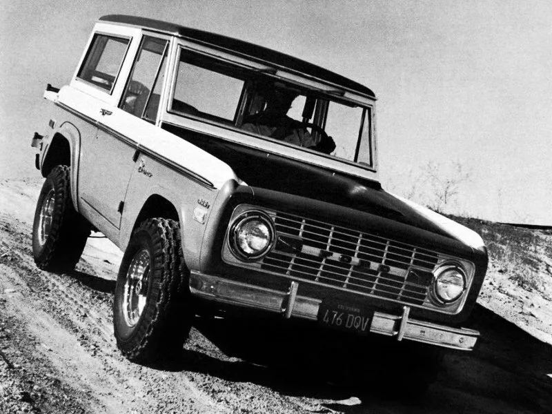 Ford Bronco, Generation 1, U15, 3-door SUV