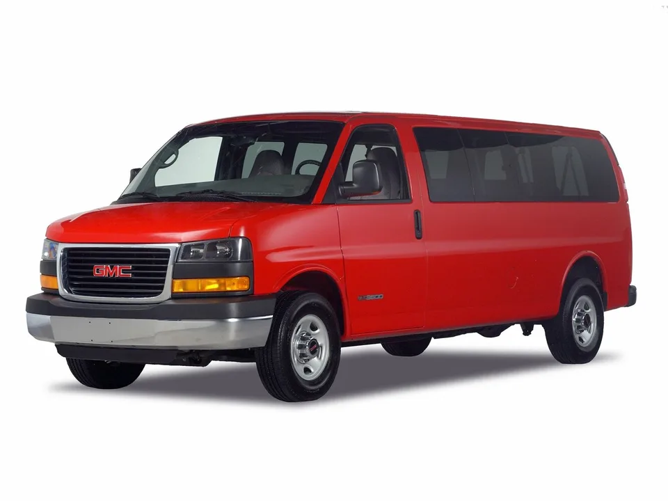 GMC Savana, Generation 1, facelift, Bus
