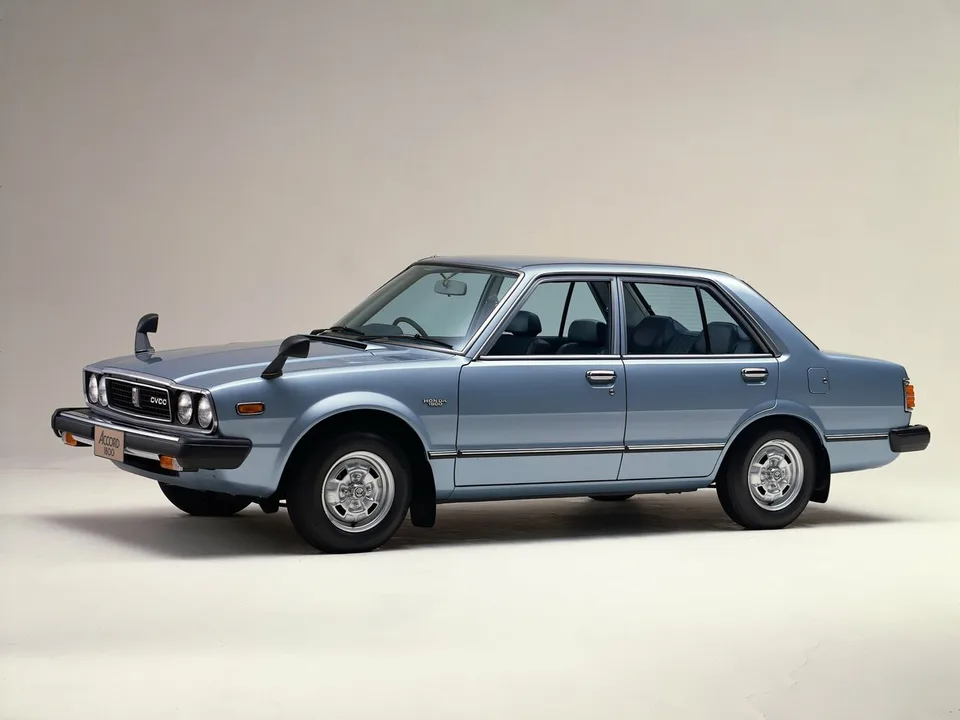Honda Accord, 1 поколение, SJ, SM, Седан