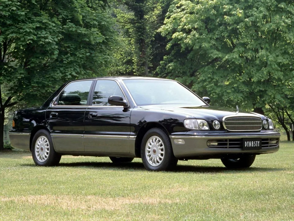 Hyundai Dynasty, , Sedan