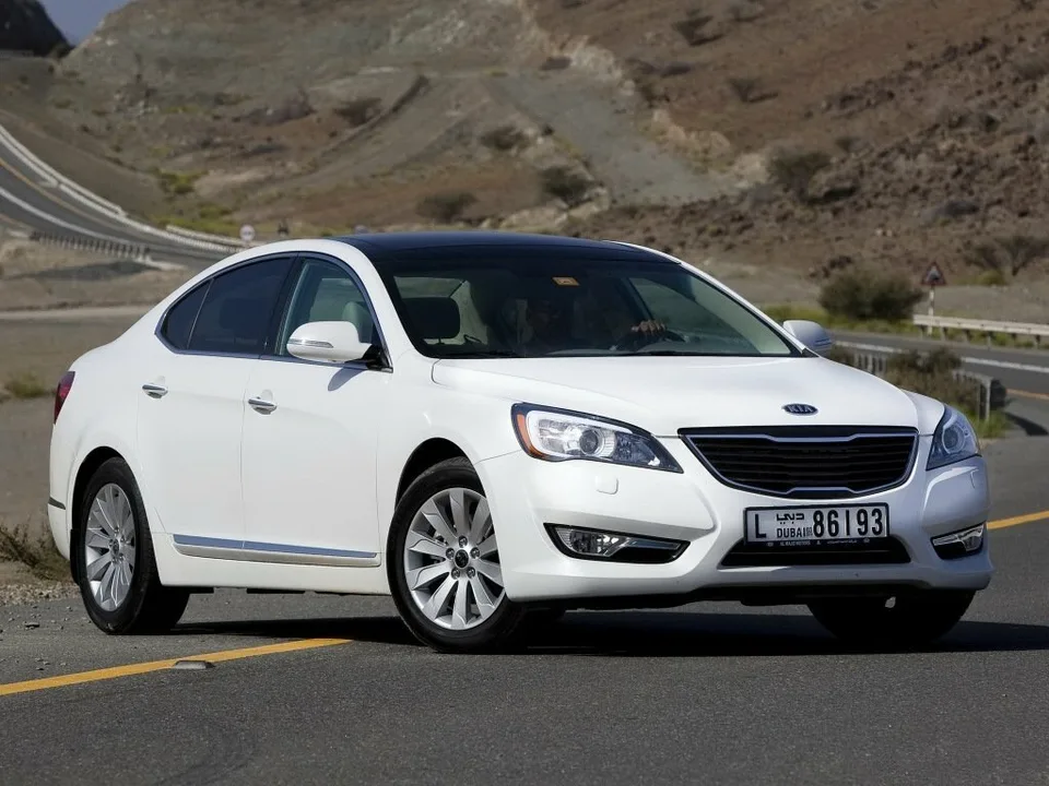 Kia Cadenza, Generation 1, VG, Sedan