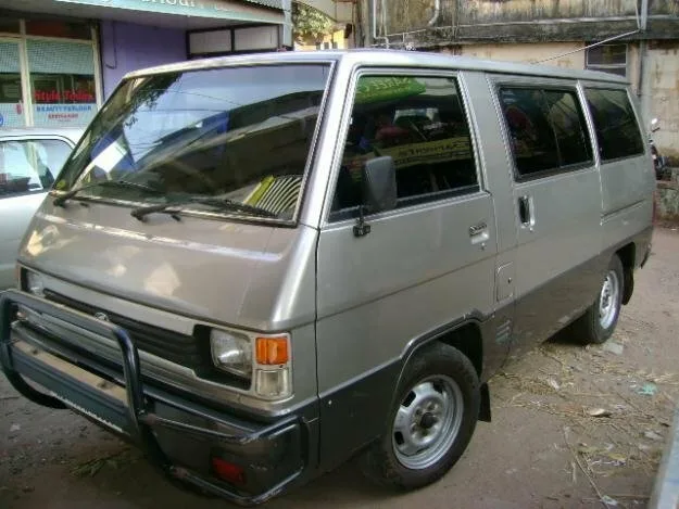 Mahindra Voyager, , Compact MPV