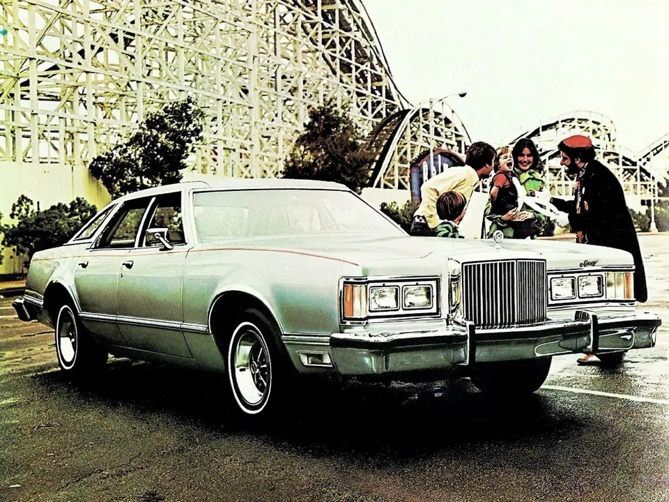 Mercury Cougar, Generation 4, Sedan