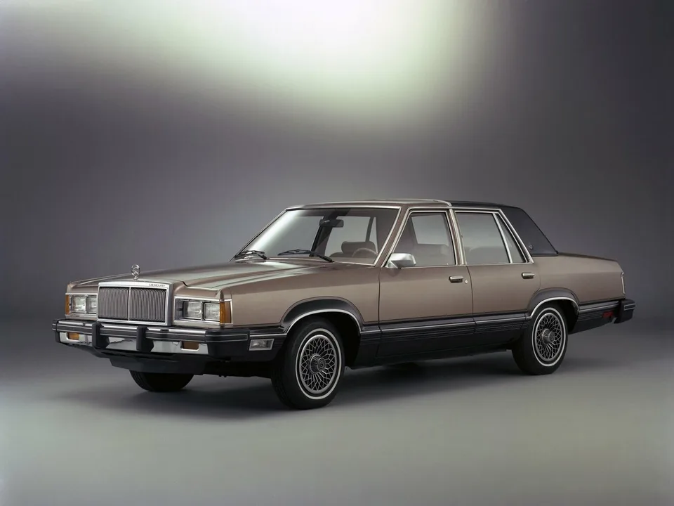 Mercury Cougar, Generation 5, Sedan