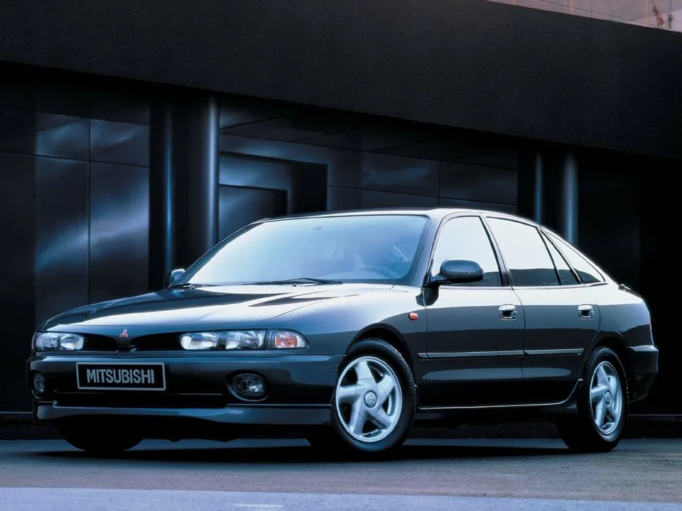 Mitsubishi Eterna, VII, Sedan