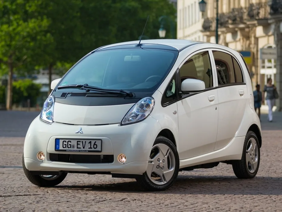 Mitsubishi i-MiEV, , 5-door hatchback