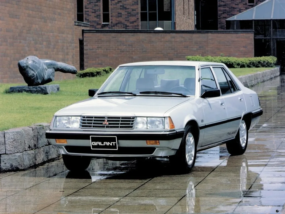 Mitsubishi Galant, Generation 4, Sedan