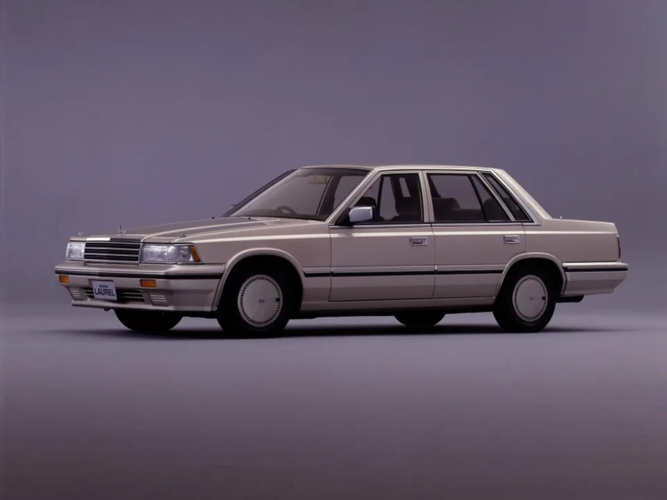 Nissan Laurel, 5 поколение, C32, Седан