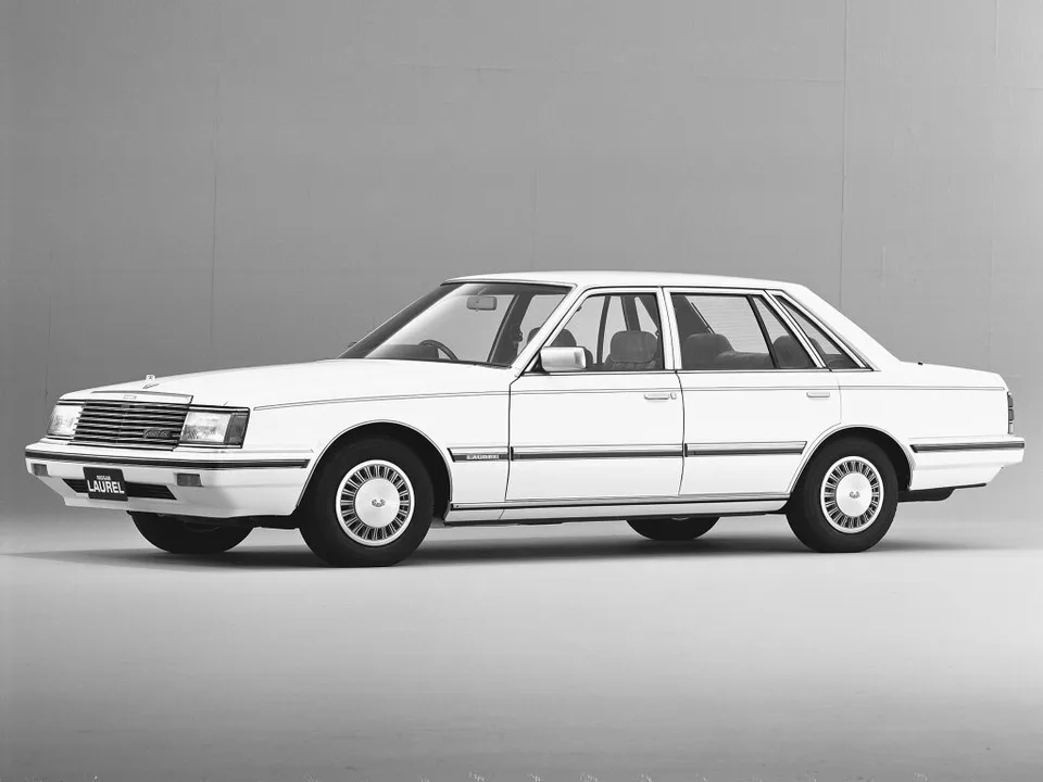 Nissan Laurel, 4 поколение, C31, Седан