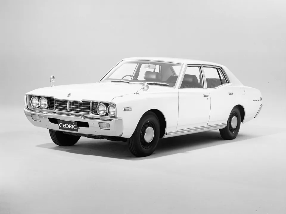 Nissan Cedric, 4 поколение, 330, Седан