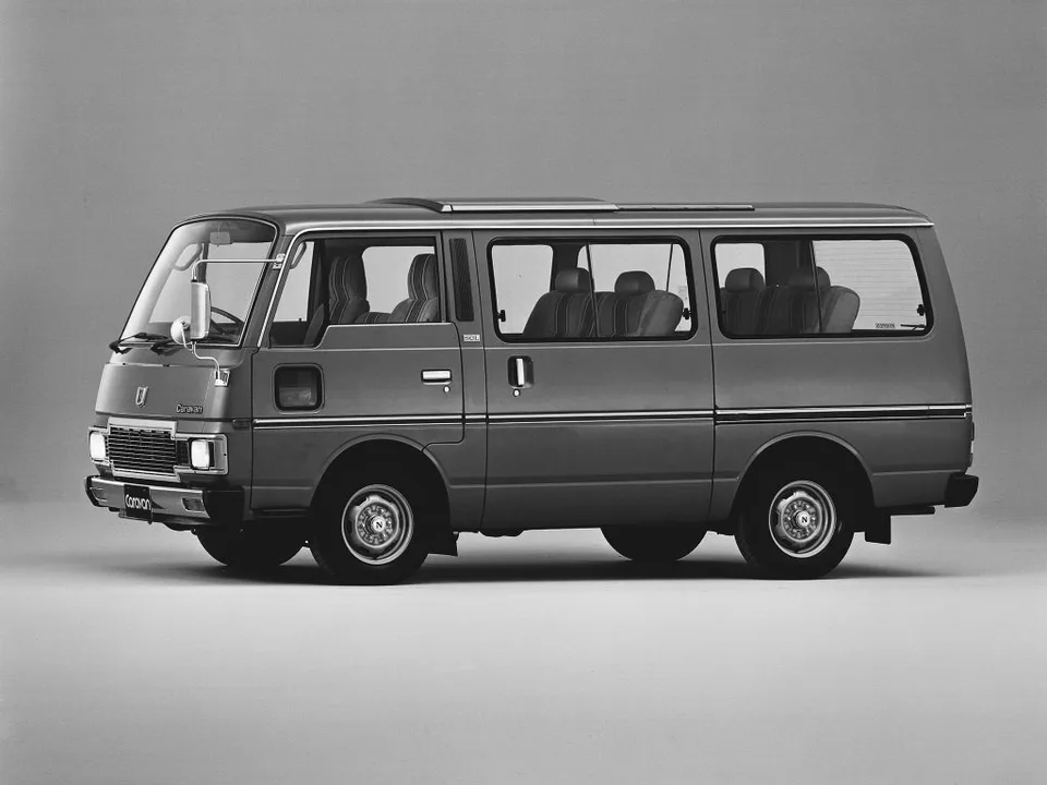 Nissan Caravan, II (E23), Минивэн
