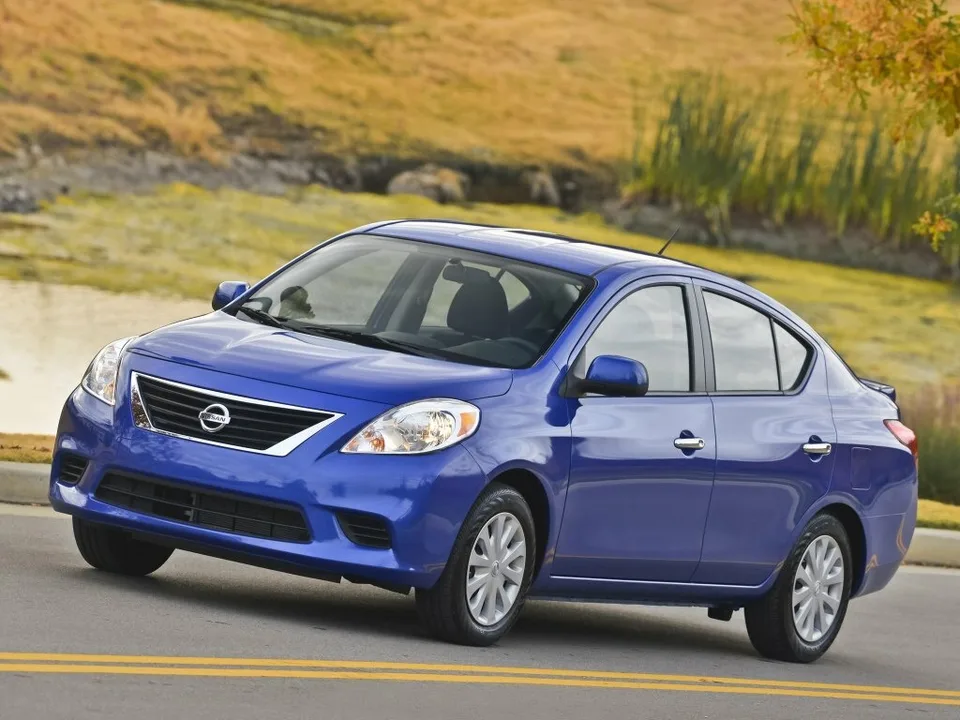 Nissan Versa, 2 поколение, C17, Седан