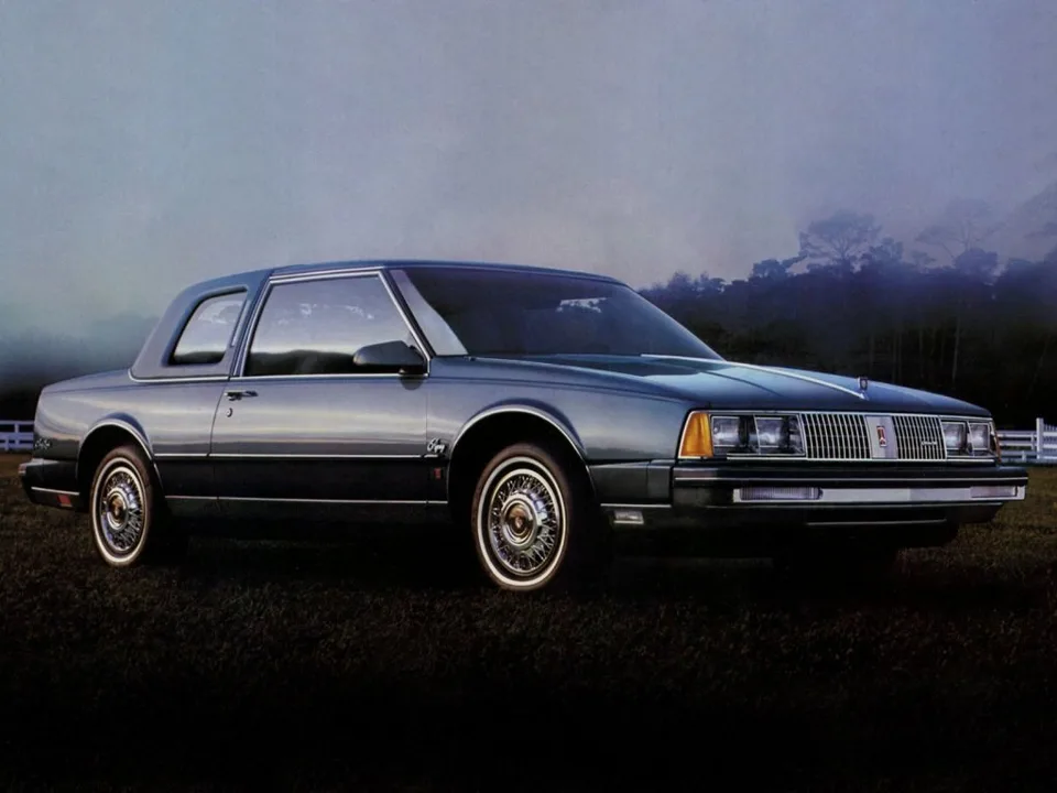 Oldsmobile Ninety-Eight, X, Купе