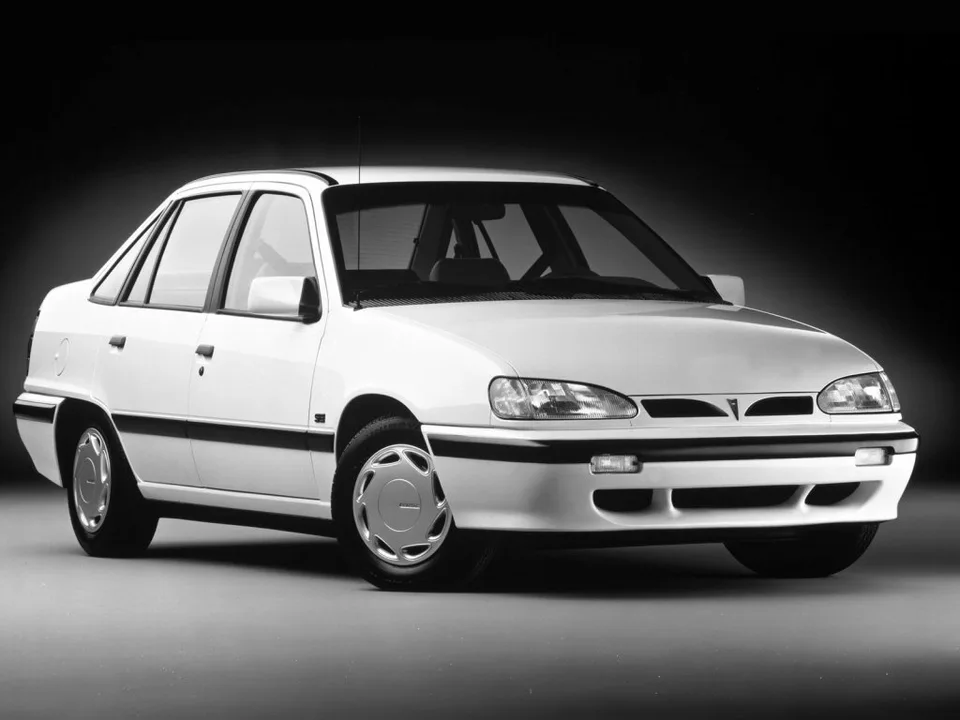 Pontiac LeMans, 6 поколение, рестайлинг, Седан