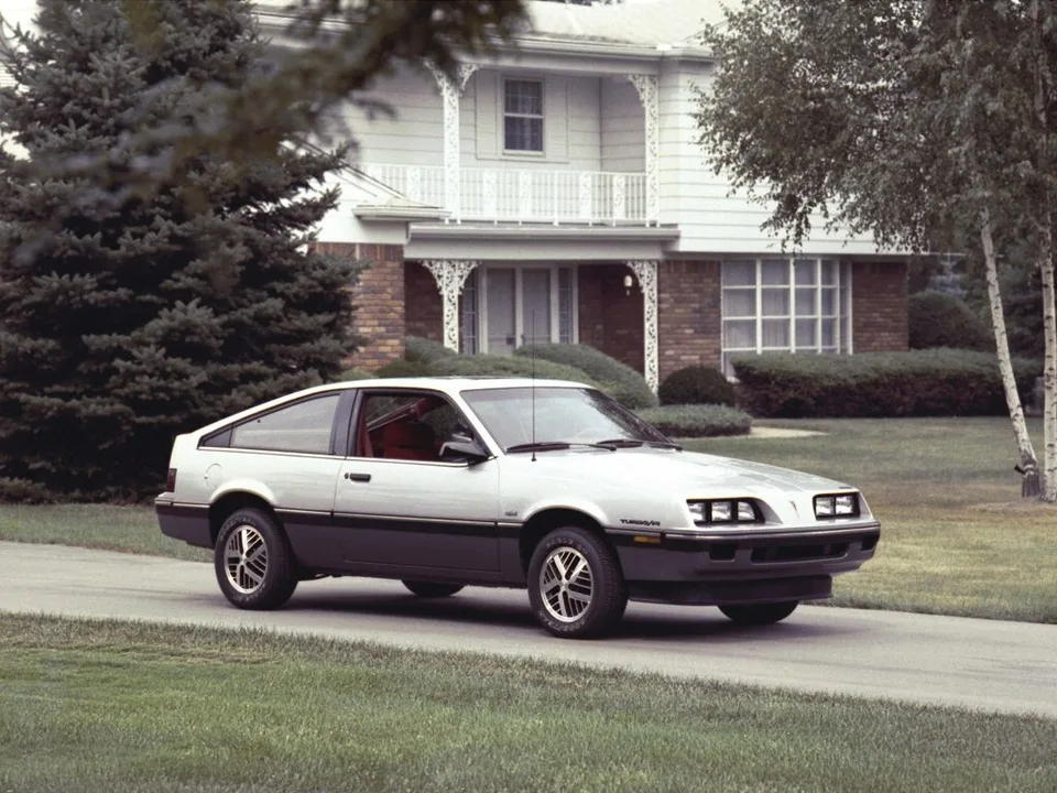 Pontiac Sunbird, 2 поколение, Купе