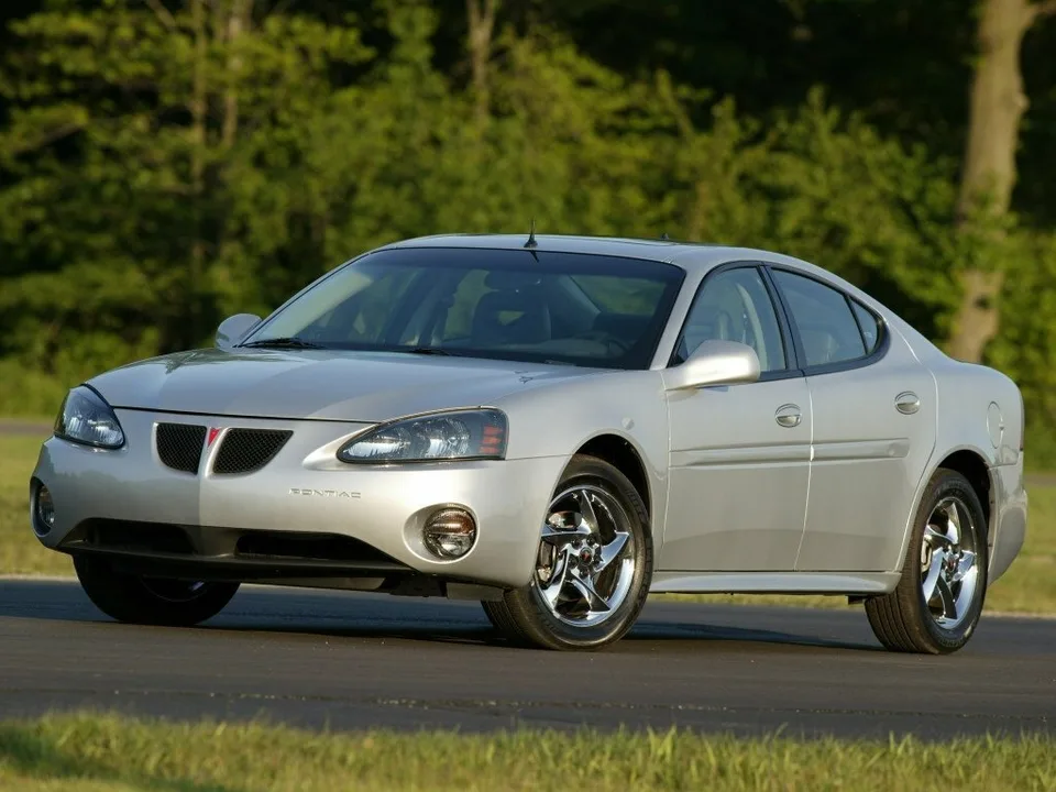 Pontiac Grand Prix, VII, Sedan