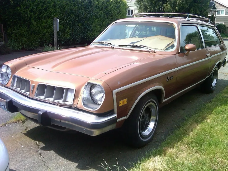 Pontiac Sunbird, 1 поколение, Универсал