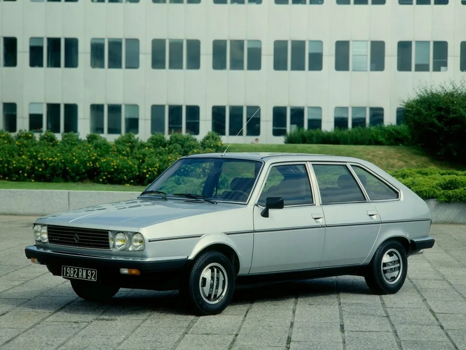 Renault 30, , Хэтчбек, 5 дверей