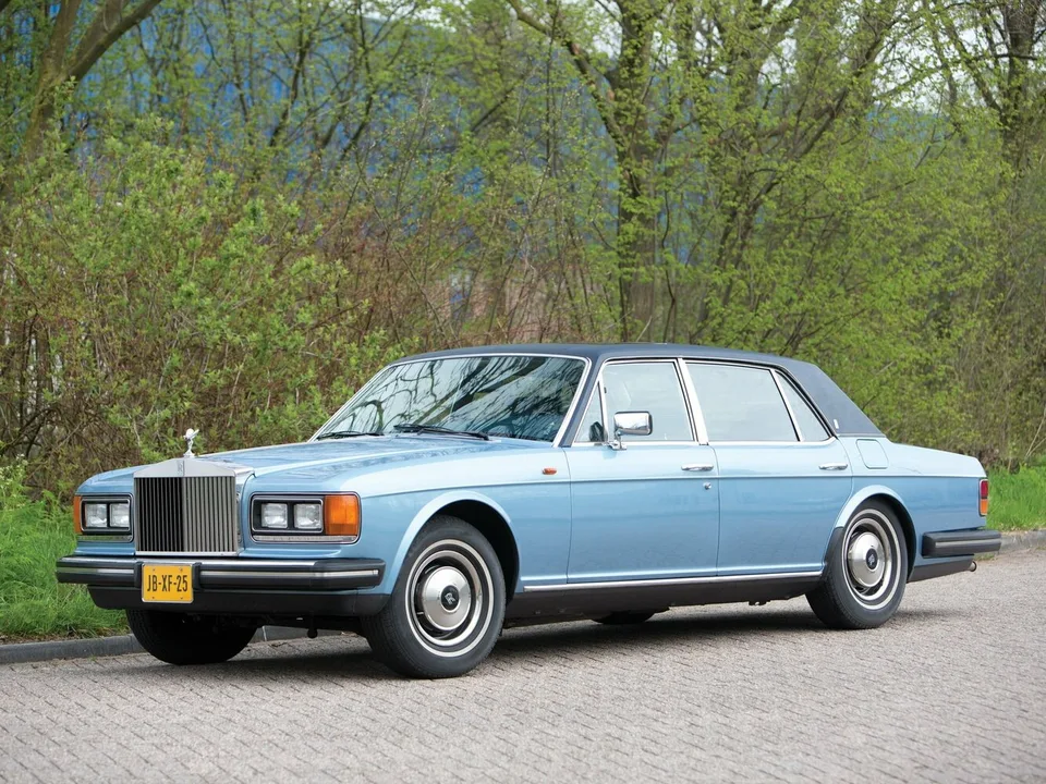 Rolls-Royce Silver Spur, Mark I, Седан